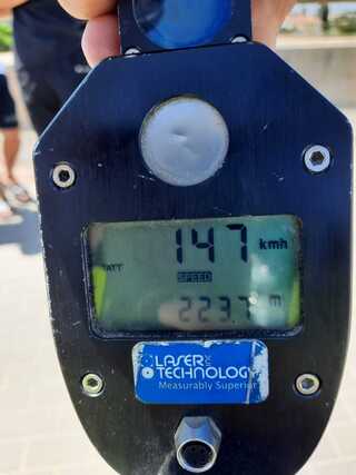 מד המהירות של המשטרה